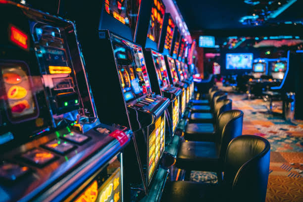 Exploring Online Slot Games: Features, Strategies, and Responsible Play